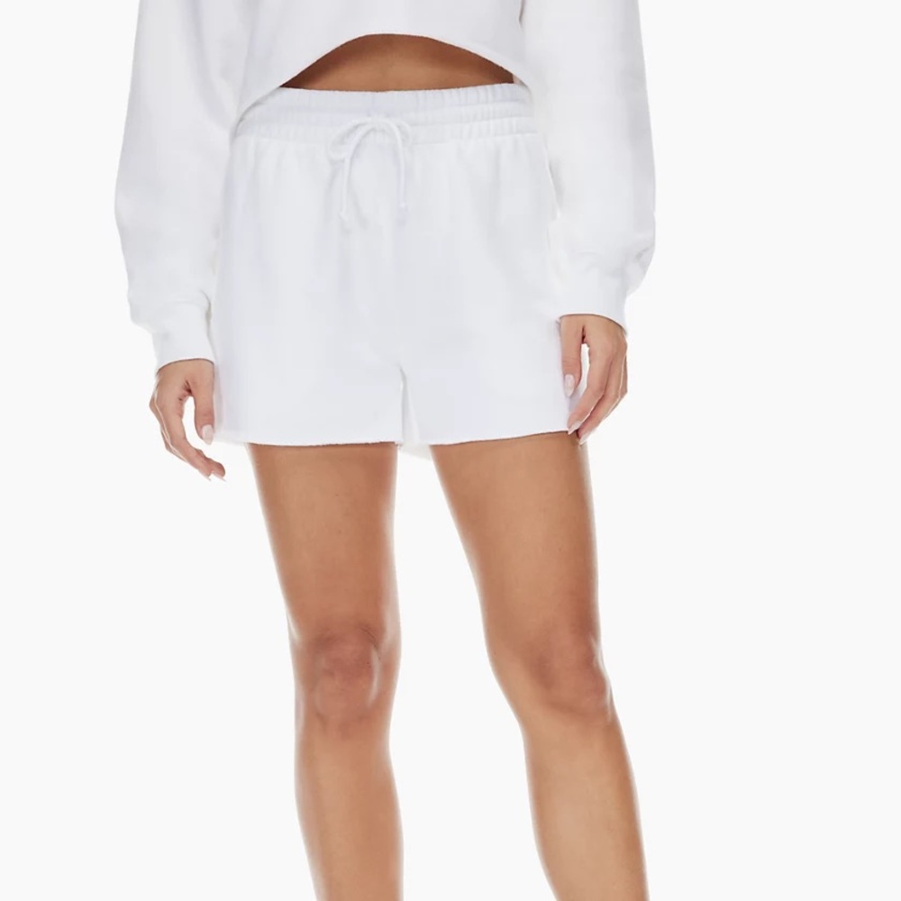 TNA Cozy Fleece Boyfriend 3” Sweatshort